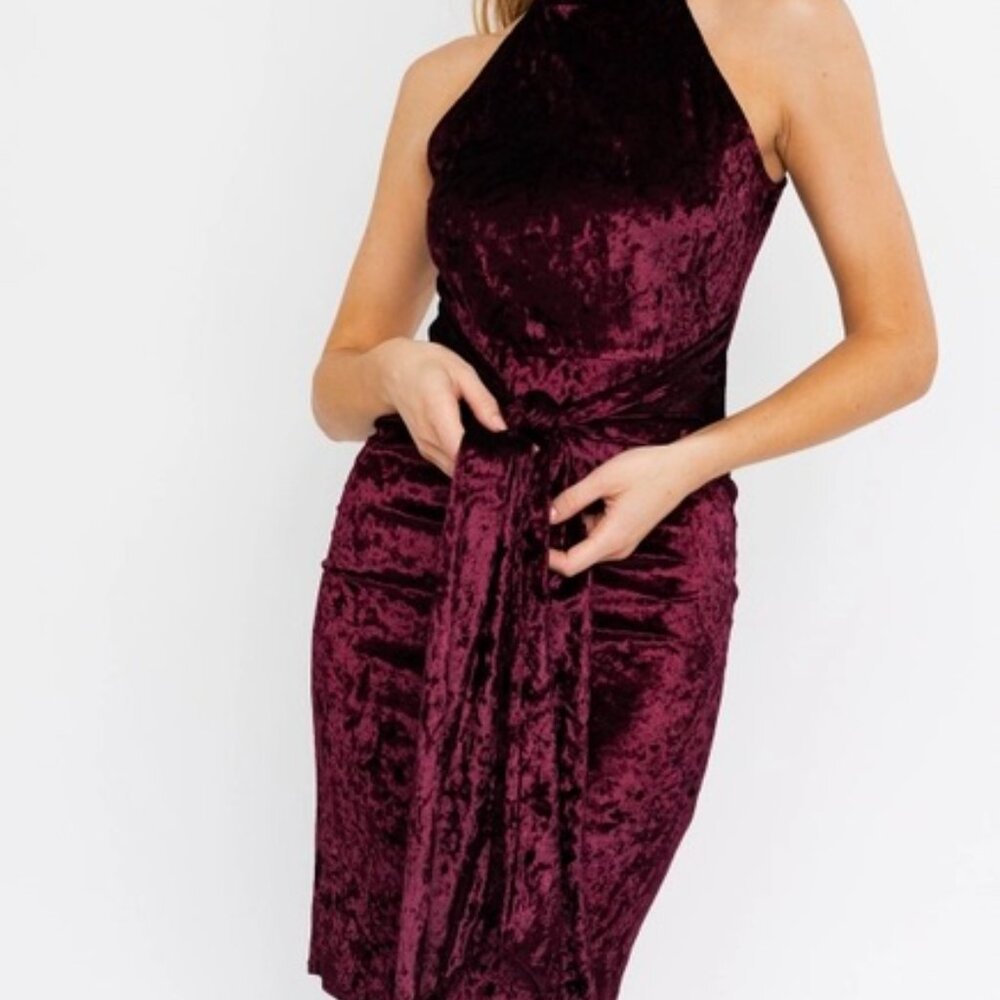 Sleeveless Halter Tie Velvet Dress